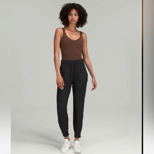 Lululemon Ready to Rulu High-Rise Jogger
Full Length in black size 6
